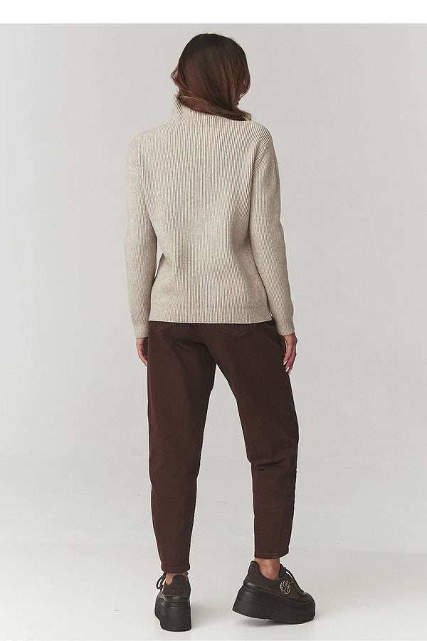 Turtleneck model 220775 Makadamia