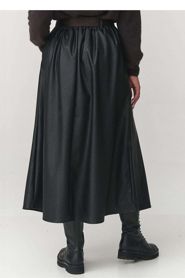 Skirt model 220783 Makadamia