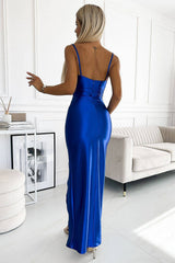 Long dress model 188109 Numoco