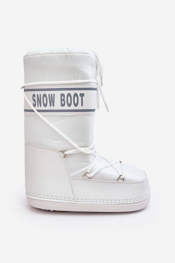 Snow boots