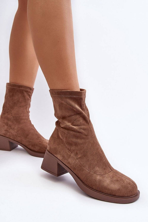 Heel boots