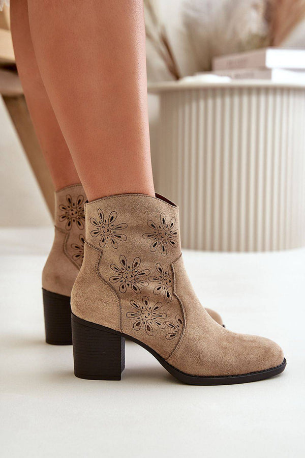 Heel boots