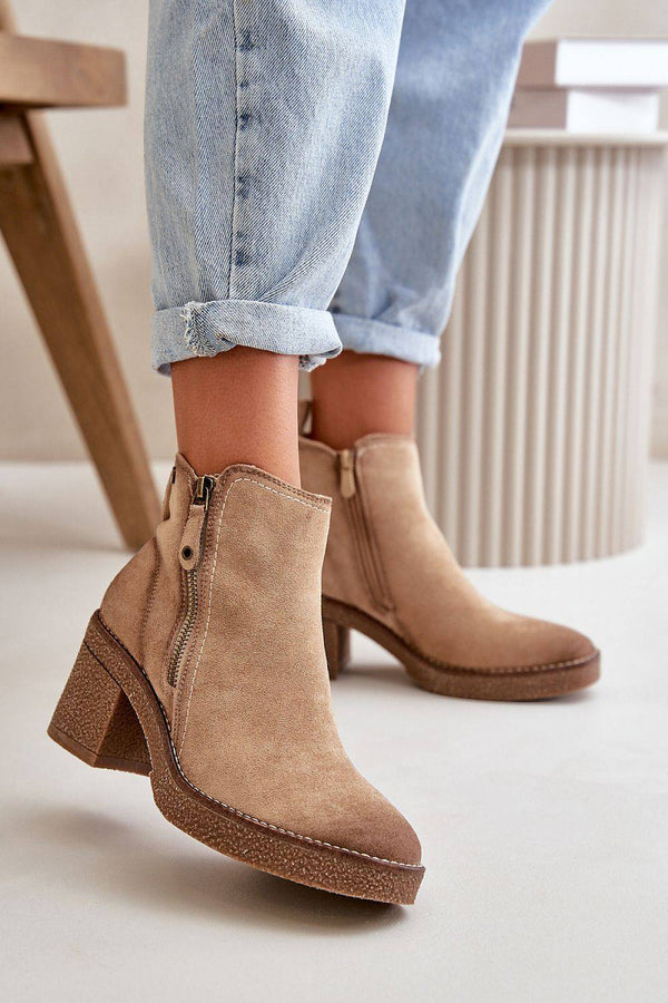 Heel boots