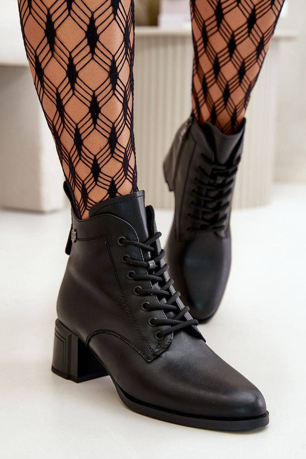 Heel boots