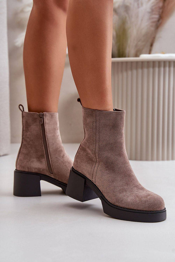 Heel boots