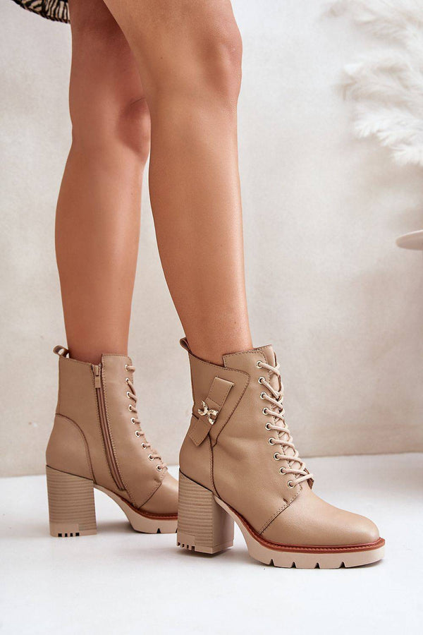 Heel boots
