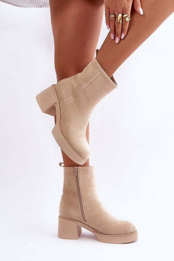Heel boots