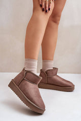 Snow boots