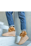Snow boots