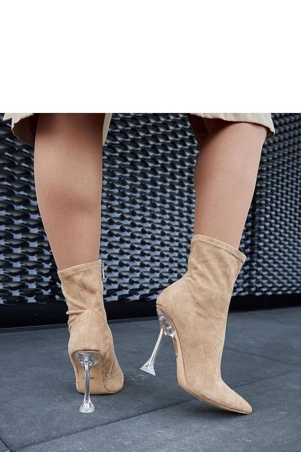 Heel boots