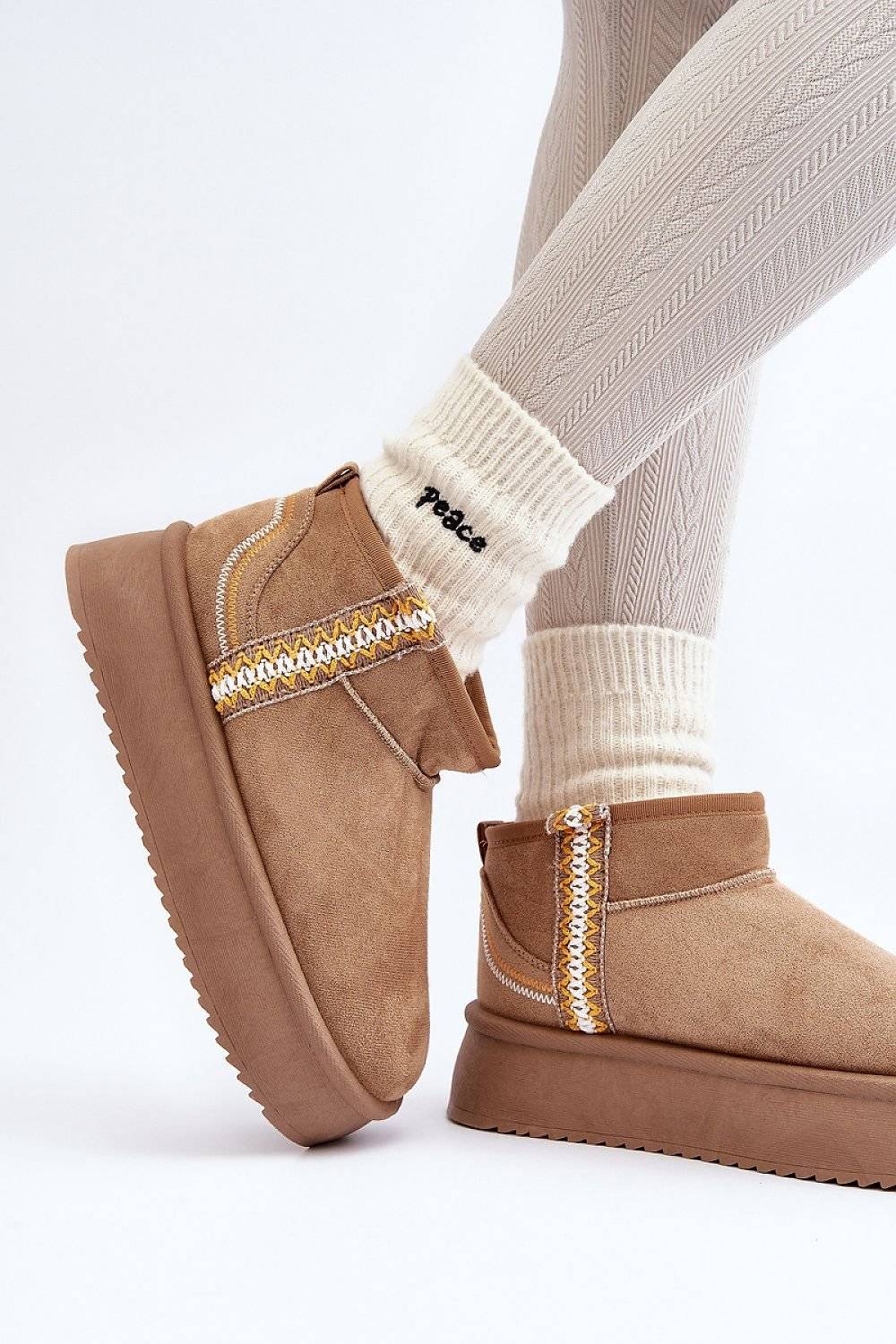 Bottes de neige tendance à plateforme et motif aztèque