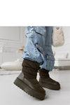 Snow boots