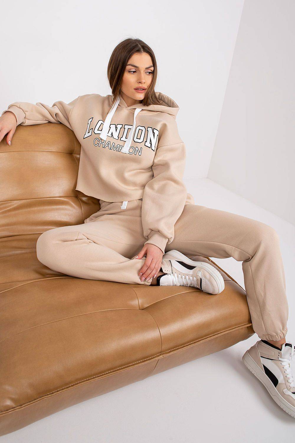 Set model 206669 Ex Moda