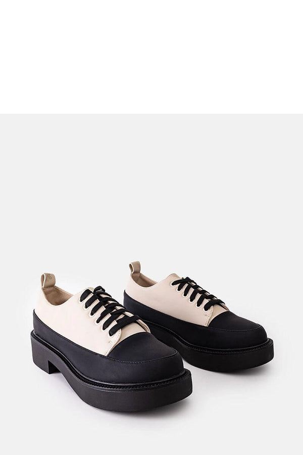 Half shoes model 207046 Solea