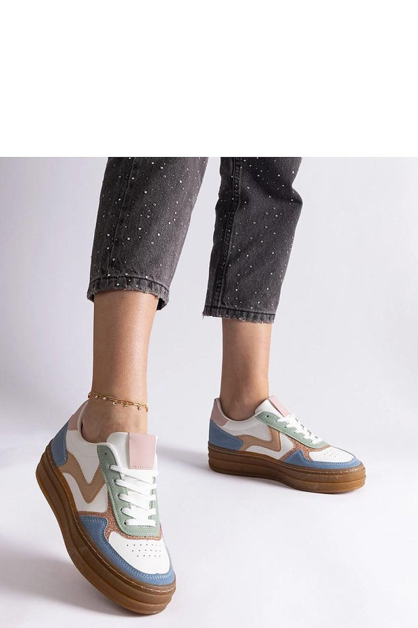 Sneakers model 207182 Solea