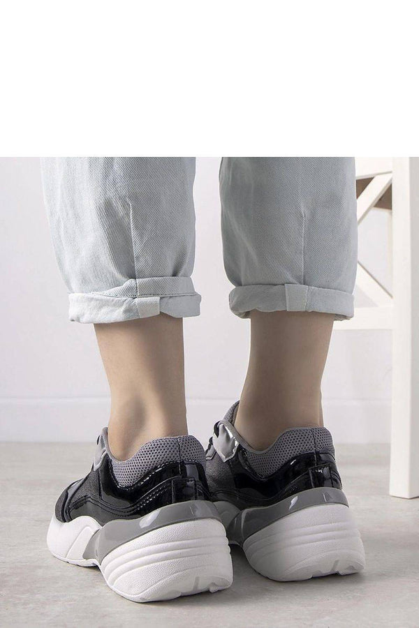 Sneakers model 208053 Solea