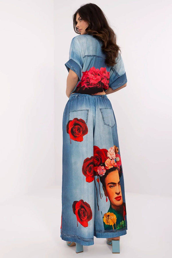 Women trousers model 210026 Italy Moda