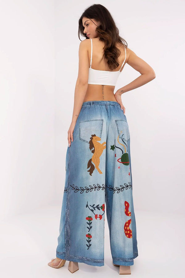 Women trousers model 210029 Italy Moda