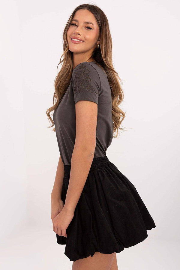 T-shirt model 210661 Relevance