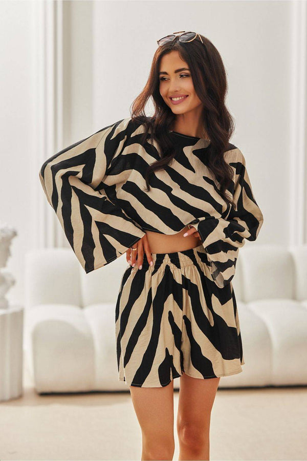 Shorts model 214524 Roco Fashion