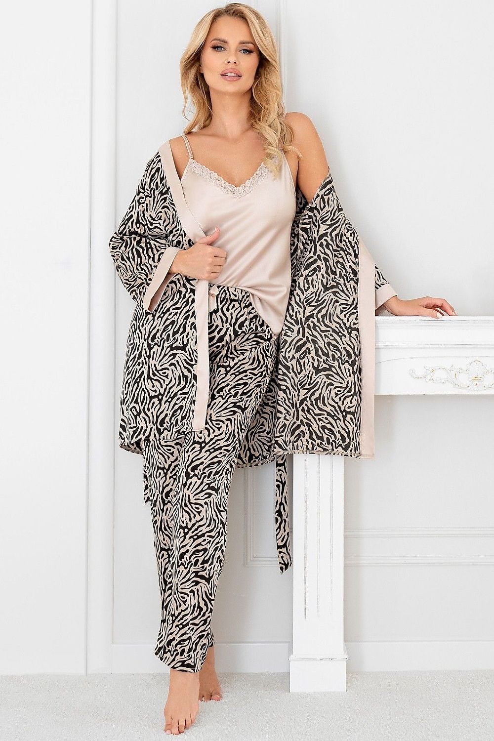 Bathrobe model 215549 Donna