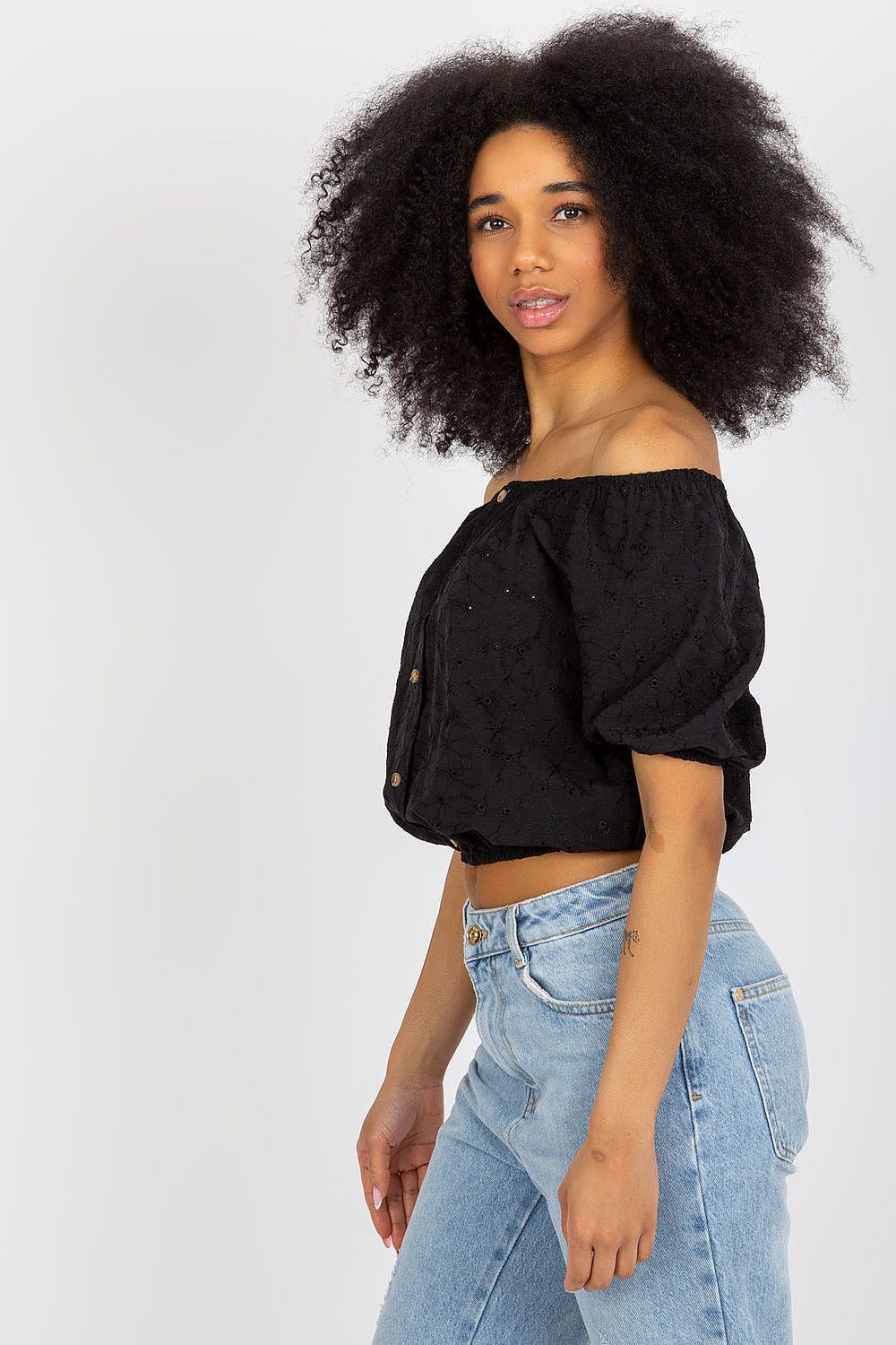 Blouse model 216209 Lakerta