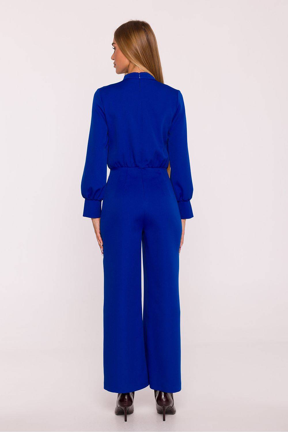 Suit model 216587 Moe