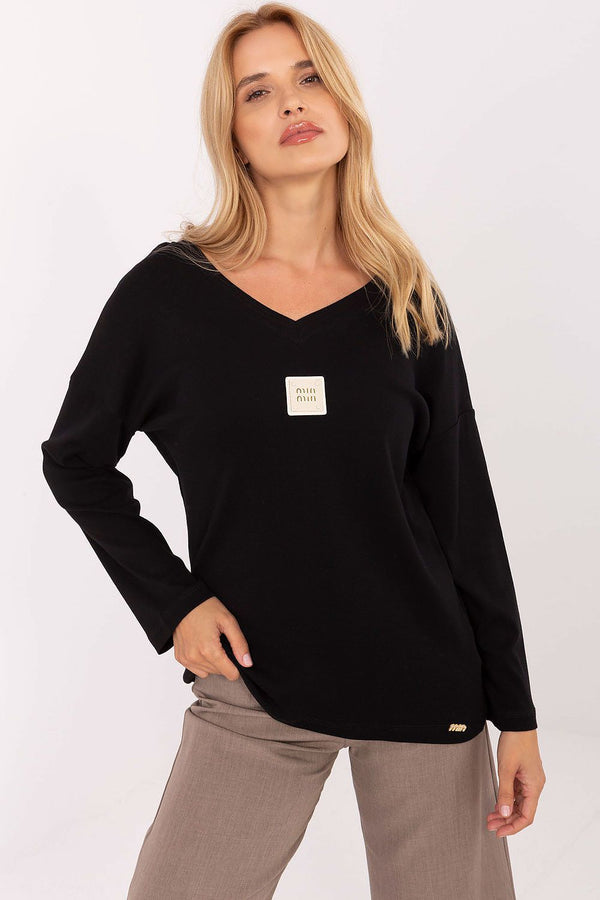 Blouse model 217041 Relevance