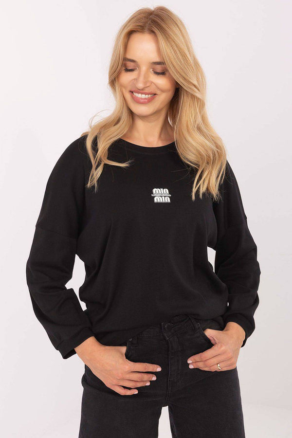 Blouse model 217047 Relevance