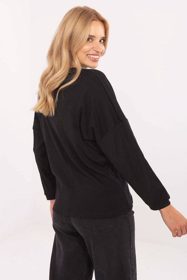 Blouse model 217047 Relevance