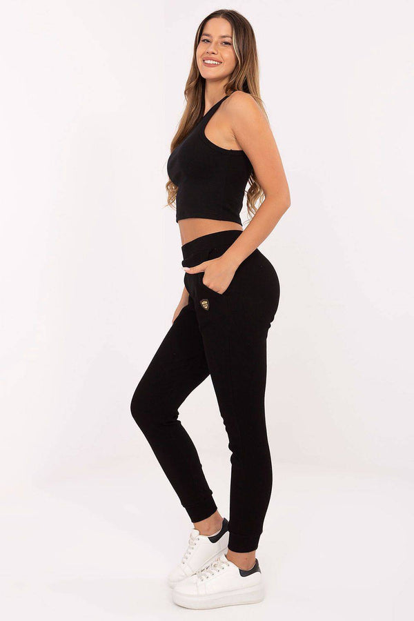 Tracksuit trousers model 217292 Relevance