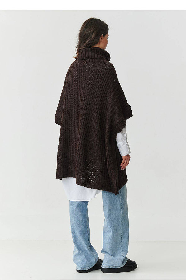 Turtleneck model 217654 Makadamia
