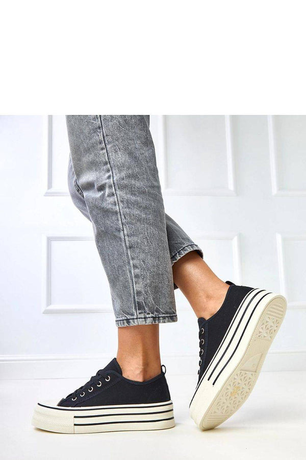 Sneakers model 218155 Solea