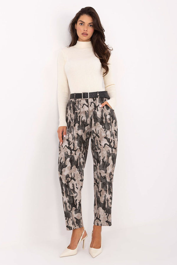Women trousers model 218438 Italy Moda