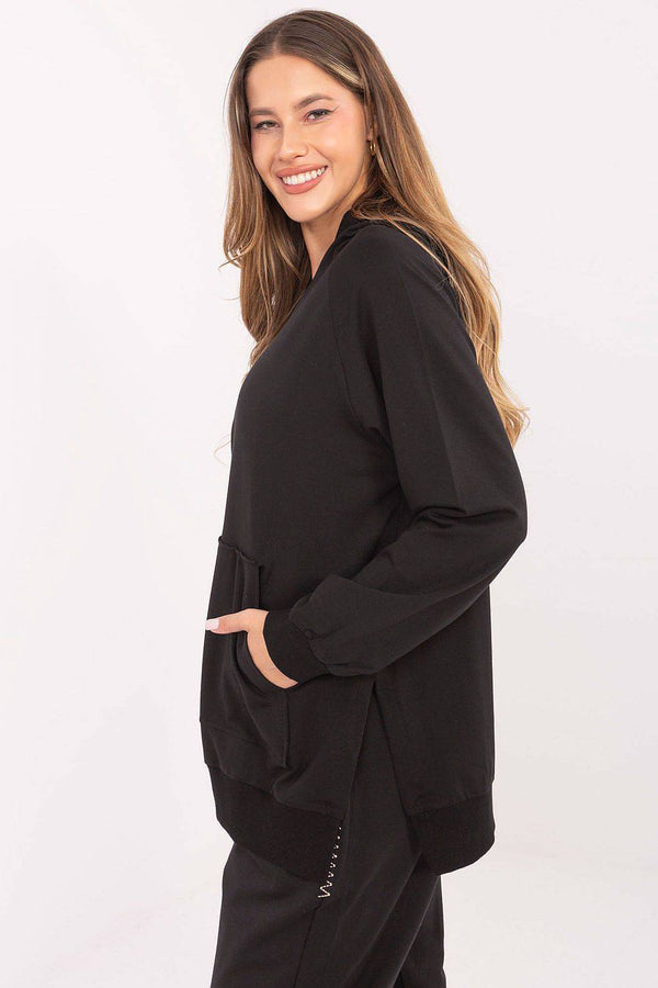 Sweatshirt model 218622 Relevance