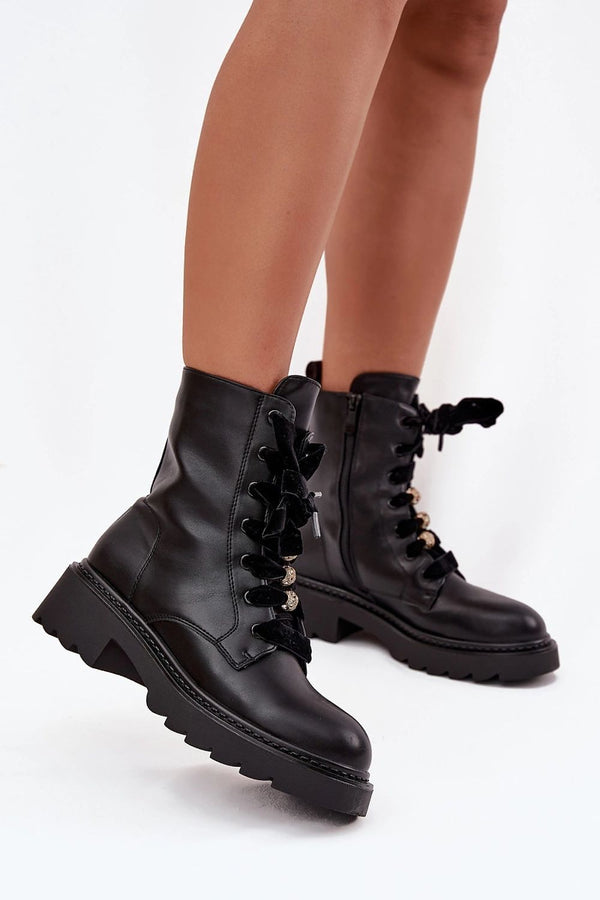 Boots model 220205 Step in style