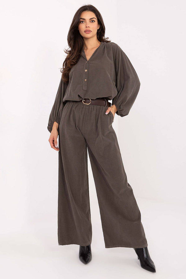 Women trousers model 220286 Italy Moda