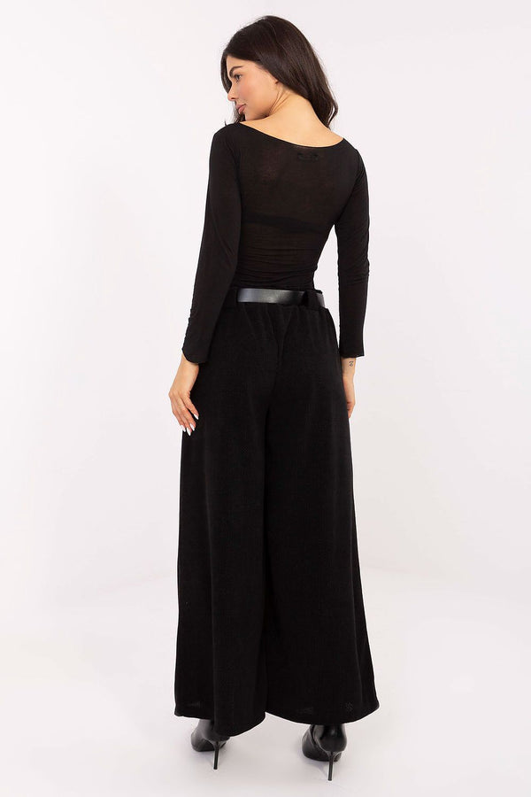 Women trousers model 220875 Rue Paris