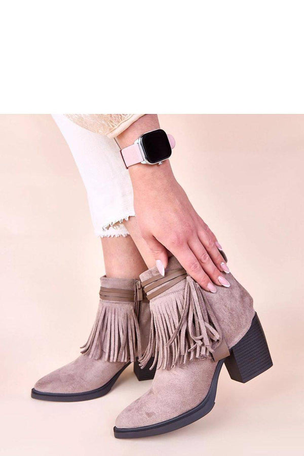 Heel boots model 221020 Solea