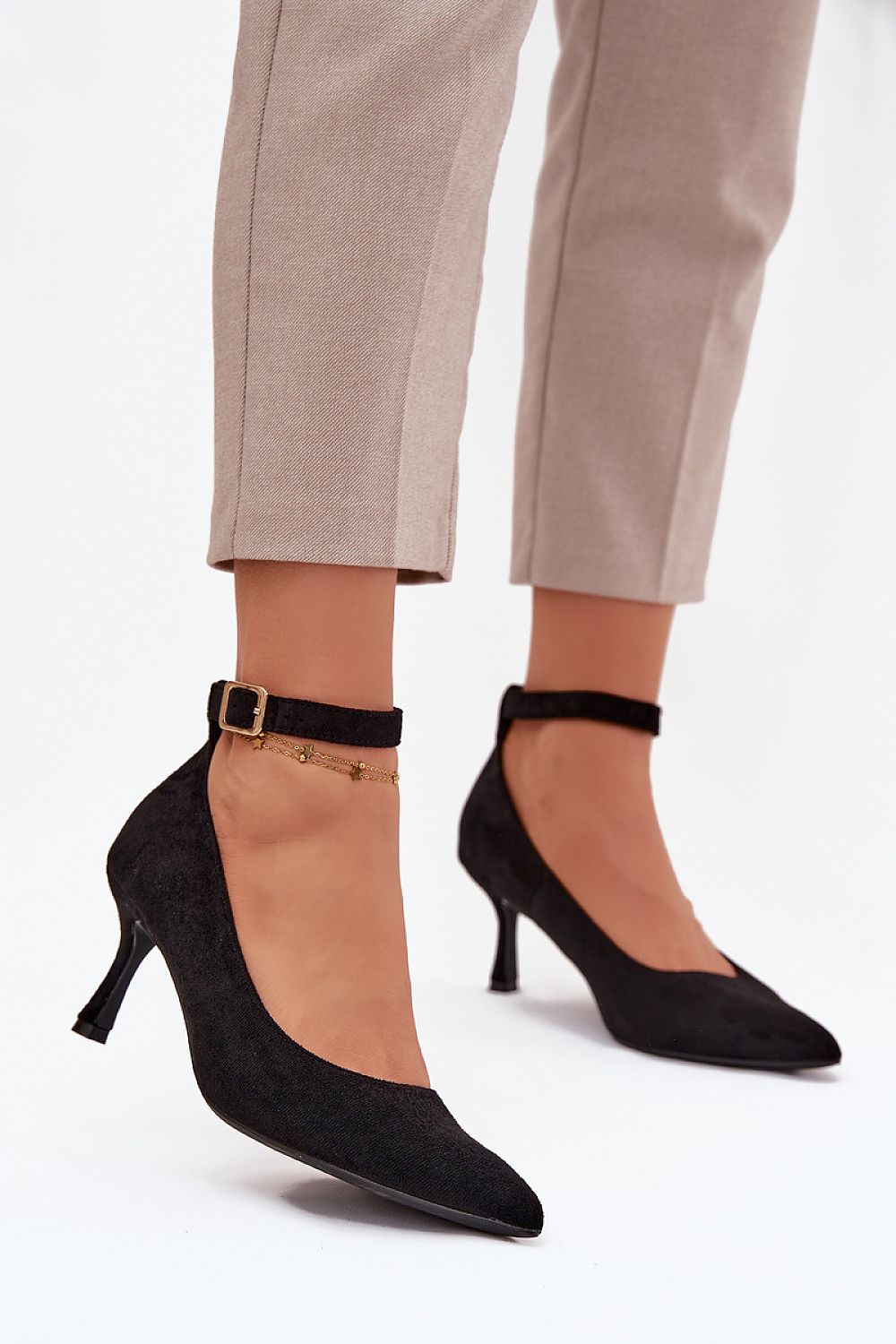 High heels model 221169 Step in style