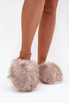 Slippers model 221937 Step in style