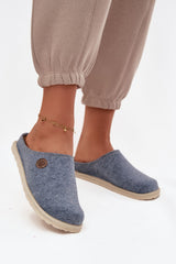 Slippers model 222293 Step in style