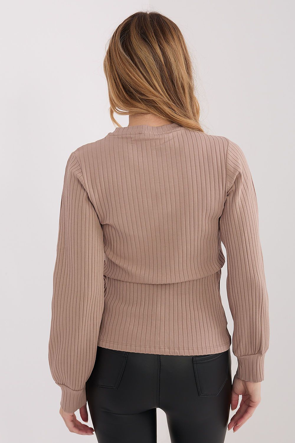 Blouse model 222392 Rue Paris