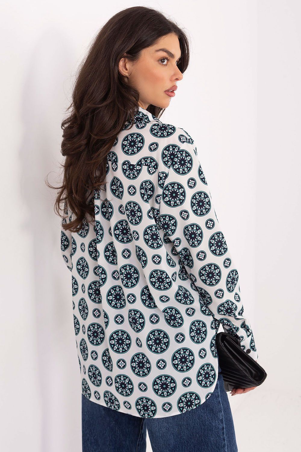 Long sleeve shirt model 222843 Lakerta