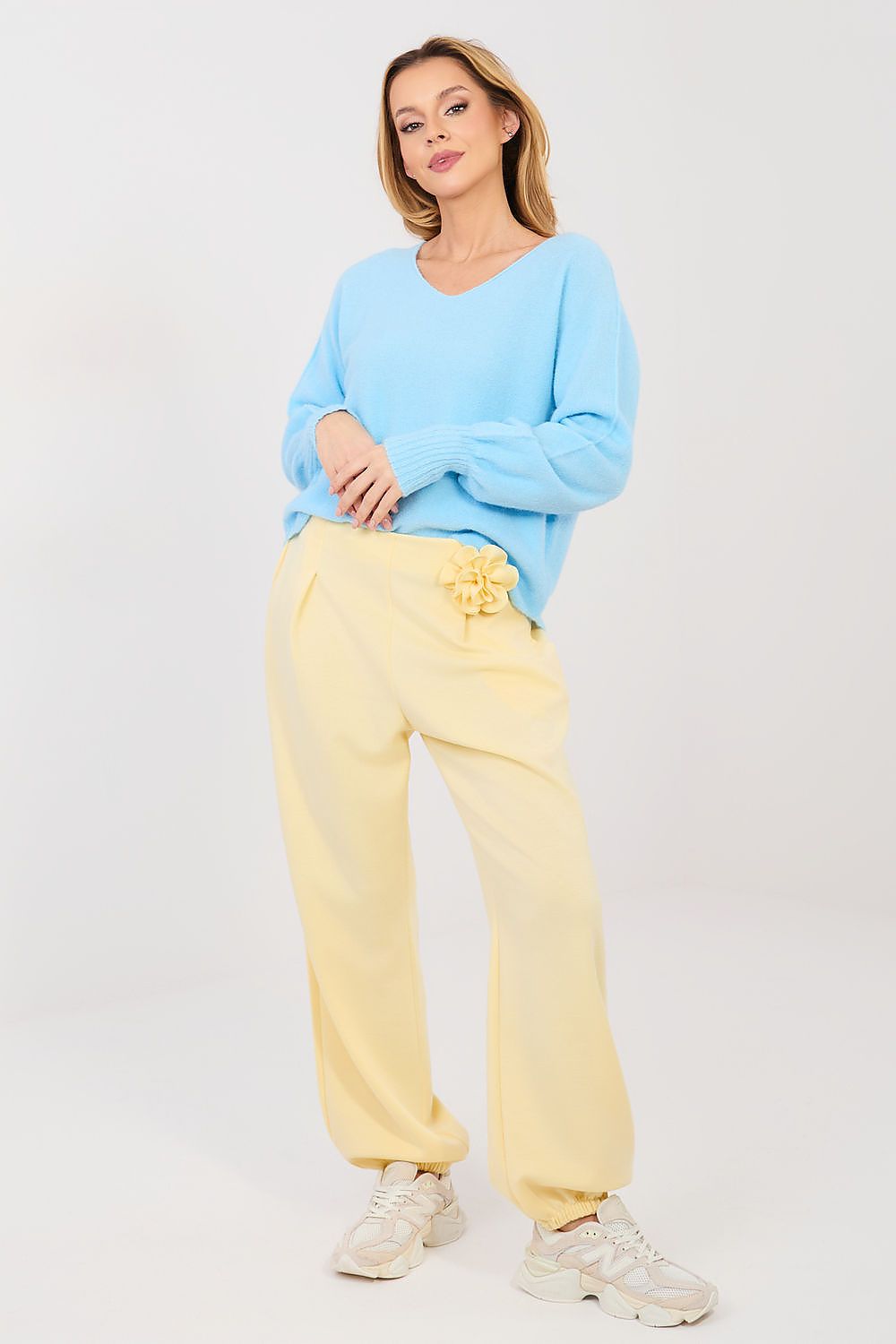 Tracksuit trousers model 224401 Italy Moda