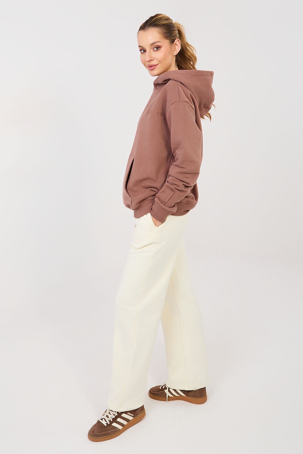 Tracksuit trousers model 224552 Factory Price