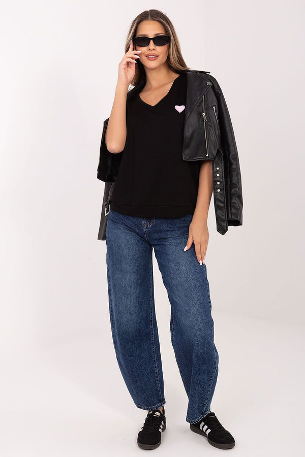 Blouse model 226147 Relevance