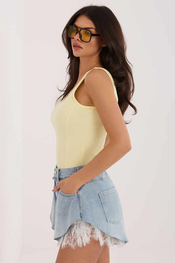 Top model 227668 Rue Paris