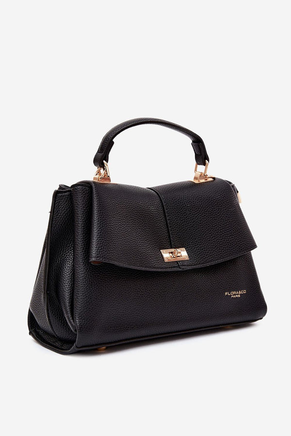 Everyday handbag model 230352 Step in style
