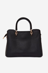 Everyday handbag model 230375 Step in style